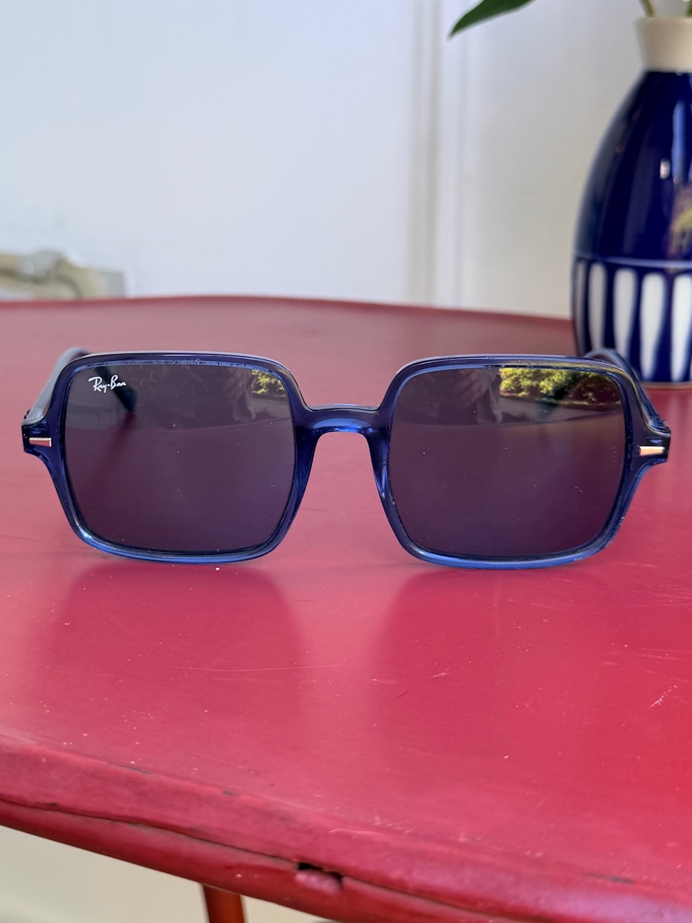 Ray-Ban Blue Square Sunglasses with Dark Lenses